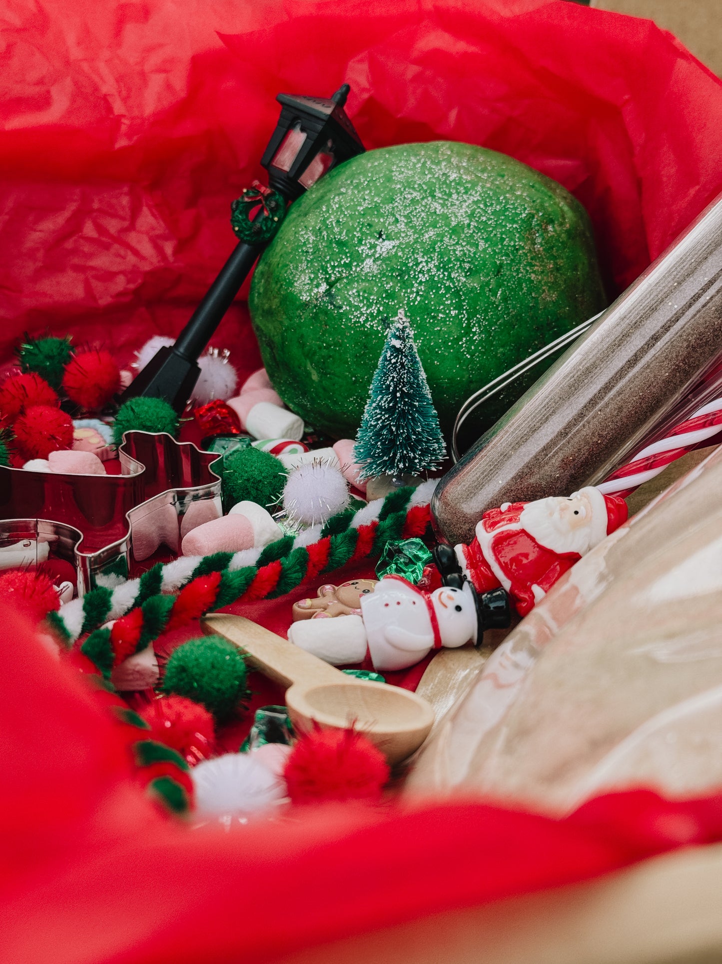 Little Elves' Christmas Kit