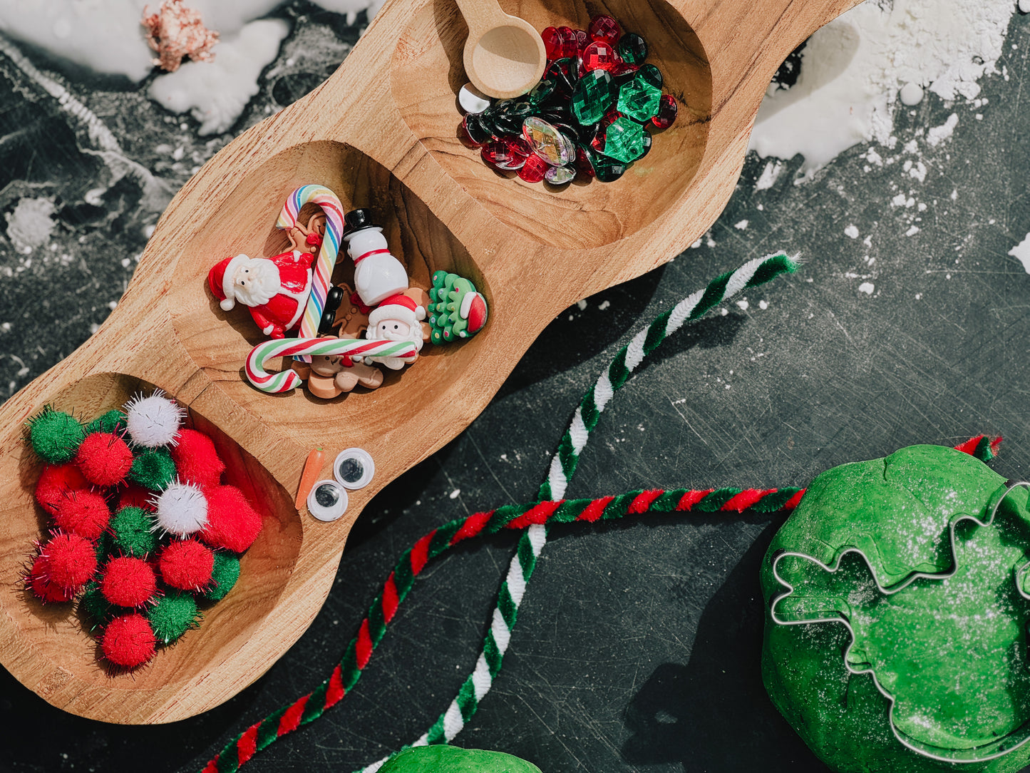 Little Elves' Christmas Kit